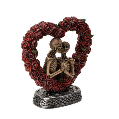 15563 Love Never Dies Couple Heart Roses